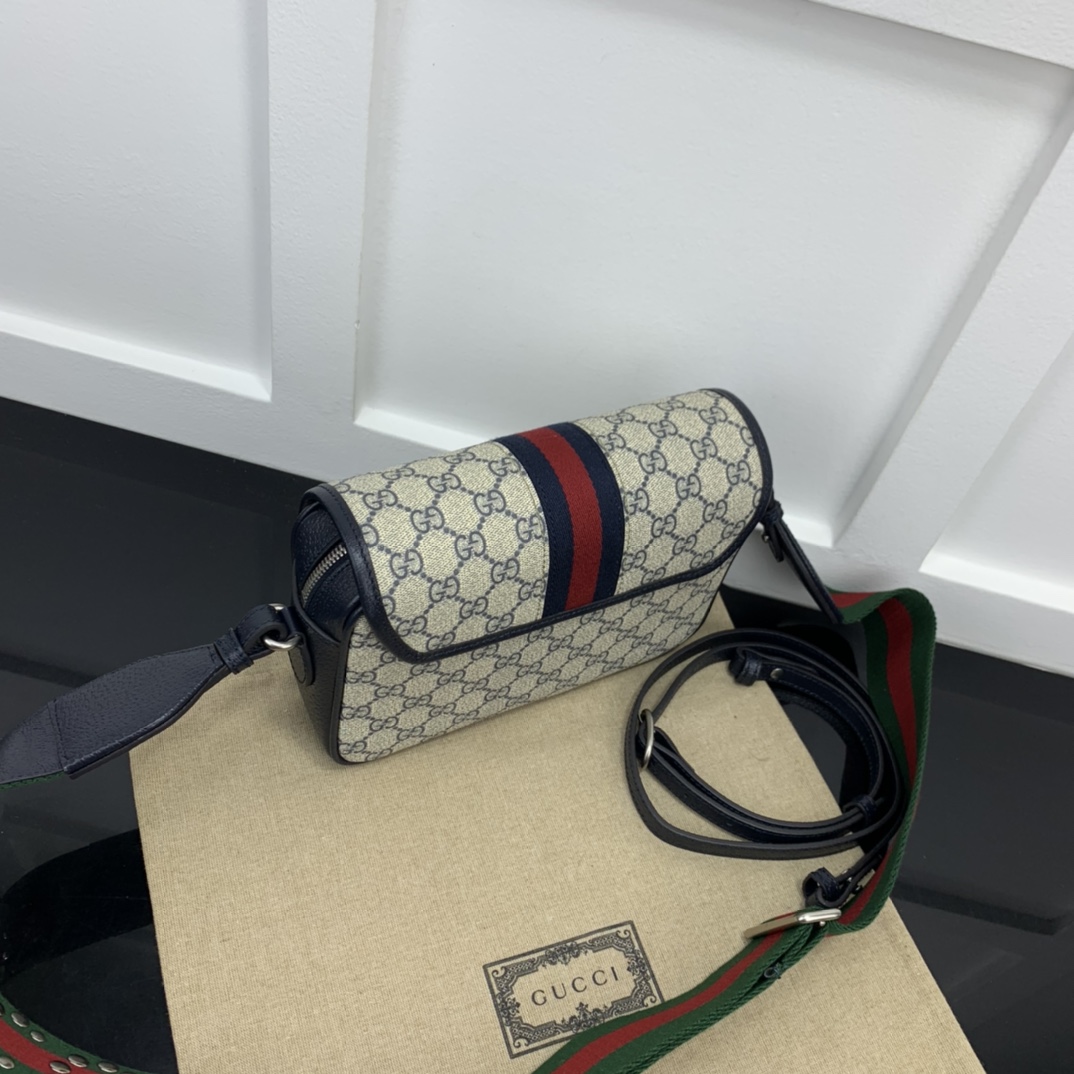 Gucci Satchel Bags